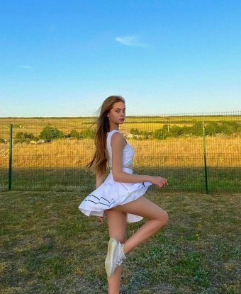 🌟 Моя цель - доставить тебе незабываемые моменты удовольствия в Москве. 🌆 Я острой умом, прекрасным телом и притягательной душой - это сочетание, которое не оставит тебя равнодушным. 💞
Позволь мне позаботиться о твоих фантазиях и фетишах, воплотив их в реальность. 💋 Мои услуги включают классический секс, оральный секс, эротический массаж и многое другое. ✨ Я знаю, как сделать тебя счастливым и расслабленным. 💫
Мои клиенты говорят, что я настоящая профессионалка в своем деле. 💯 Мои отзывы говорят о моей страсти и мастерстве. Открой для себя новые грани интимной жизни и окунись в океан наслаждения со мной. 🌊
Не упустите возможность провести незабываемое время в Москве в компании самой прекрасной индивидуалки. 🌹 Обещаю, ты не пожалеешь! 💋 Только для истинных ценителей красоты и наслаждения. 🌟 Набери мой номер сейчас и погрузись в мир эротических фантазий! 📞 Светлана